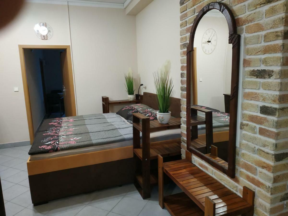 Apartmán Holandská 120 Beroun Beroun  Kültér fotó